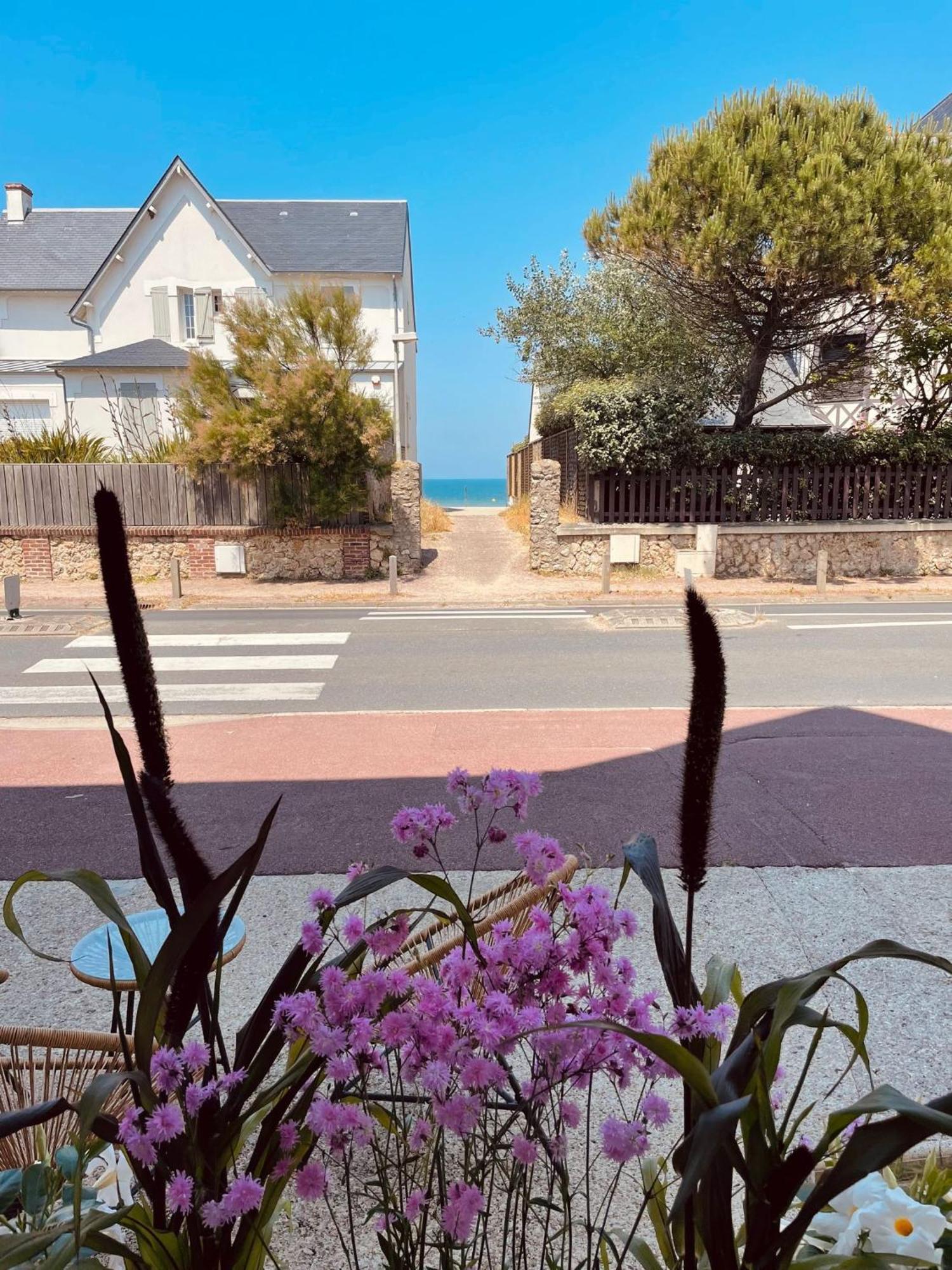 Hotel De La Mer - Deauville Blonville - Boutique Hotel De Charme Vue Mer Ou Campagne - Acces Direct Plage Blonville-sur-Mer Exterior foto